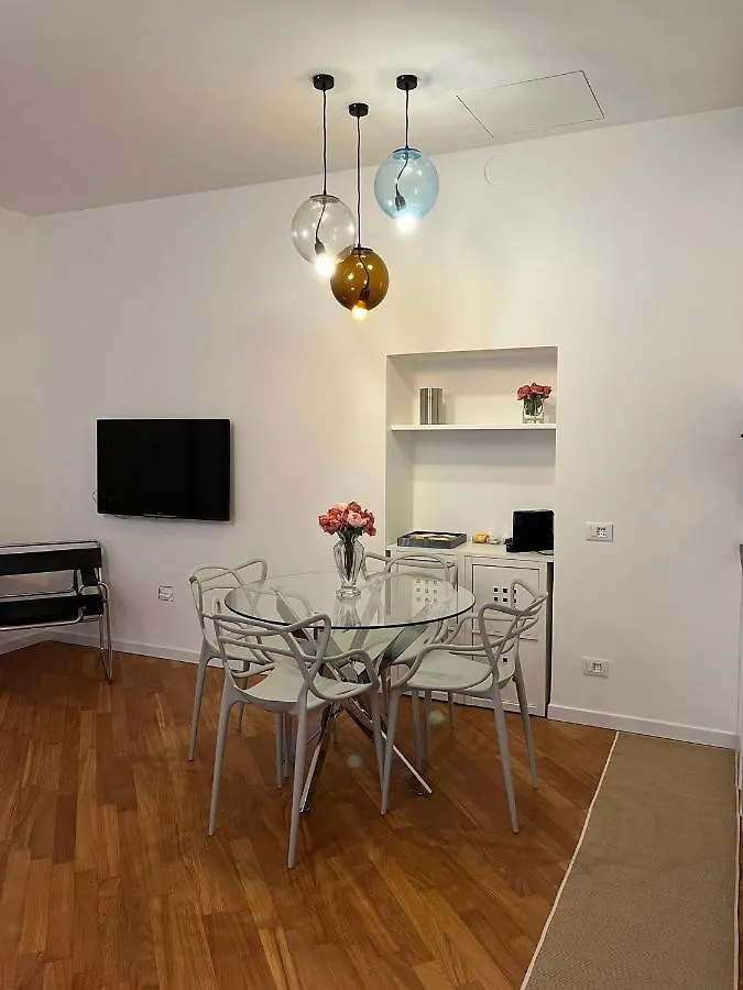 Apartment Casa Vercelli Delizioso Bilocale Moderno Nella Vecchia Milano