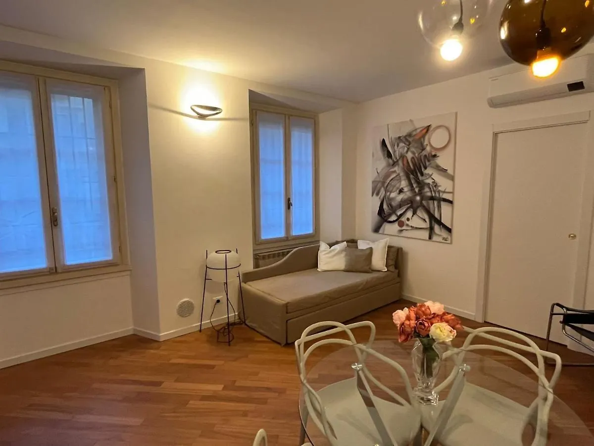 Casa Vercelli Delizioso Bilocale Moderno Nella Vecchia Milano