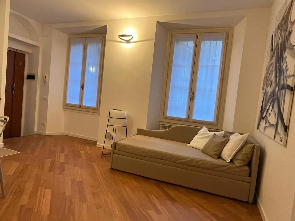Casa Vercelli Delizioso Bilocale Moderno Nella Vecchia Milano Apartment